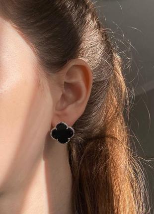 Брендовые серьги 4