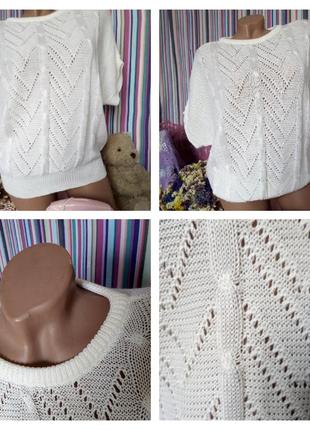 Нежнейший джемперок,безрукавка,в стиле летучая мыш, бело- молочного цвета