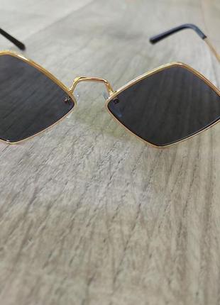 Солнцезащитные очки ромб золото золотая оправа черные серебро2 фото
