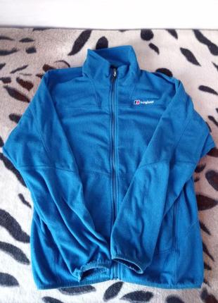 Флиска berghaus, синего цвета , состояние 8/10