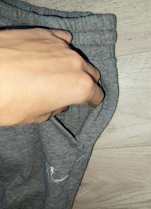 Спортивные штаны с начесом,122-128 см,nike5 фото