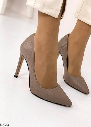 Кожаные туфли на каблуке лодочки кожаные туфлы на каблуке лодочки натуральная кожа