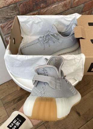 Мужские кроссовки adidas yeezy boost 350 v2 grey 41-42-43-456 фото