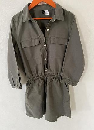 Стильний легкий комбінезон, має резинку по лінії талії, рукав 3/4 та кишені