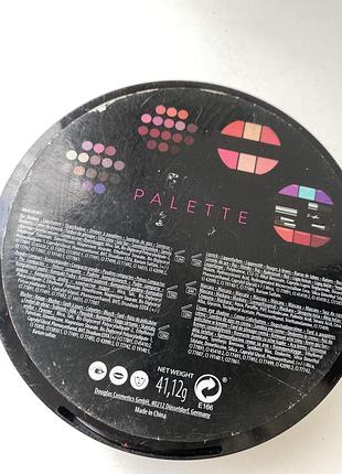Палетка теней douglas