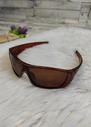 Сонцезахисні окуляри жіночі коричневі1 фото