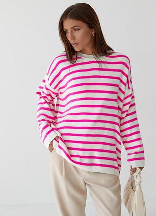 Женский лонгслив свитер оверсайз в розовую полоску4 фото