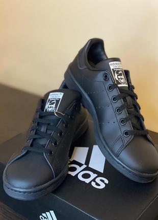 Кросівки з біркою stan smith j5 фото