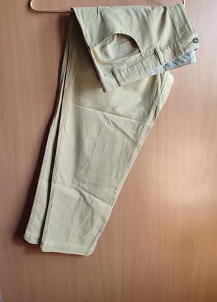 Брюки нежного лимонного цвета