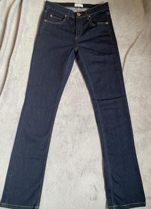 Классические джинсы слим
