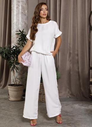 Костюм жіночий штани палаццо і футболка білий бежевий чорний блакитний коричневий бордовий рожевий синій зелений хакі гірчичний