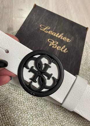 Ремень пояс женский кожаный бежевый берглай в стиле guess / ремень пояс женский в стиле guess