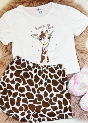 Трикотажна піжама з жирафом жираф1 фото