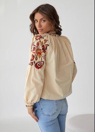 Вышиванка женская