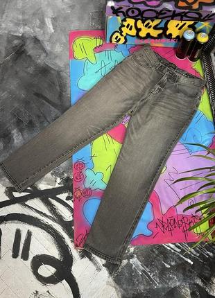 Прямі стрейчеві джинси з ефектом гармент-дай slim fit