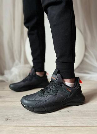 Мужские кроссовки модные темные