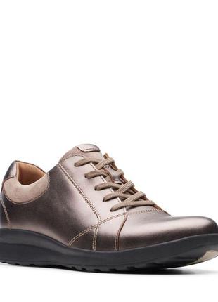 Шкіряні кросівки clarks un adorn lace bronze1 фото