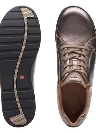 Шкіряні кросівки clarks un adorn lace bronze4 фото