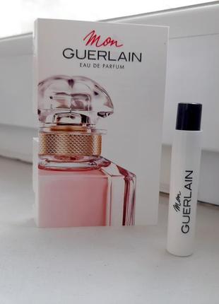 Guerlain mon guerlain💥оригинал миниатюра пробник mini spray 1 мл книжка7 фото