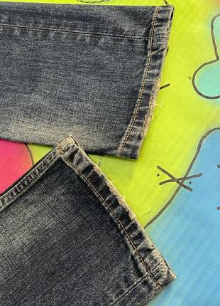 Щільні джинси з фабричними потертостями та ефектом гармент-дай burton tapered6 фото