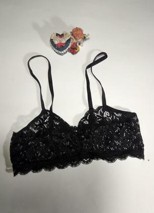 Симпатичний кружевний бралєт розмір 80 b