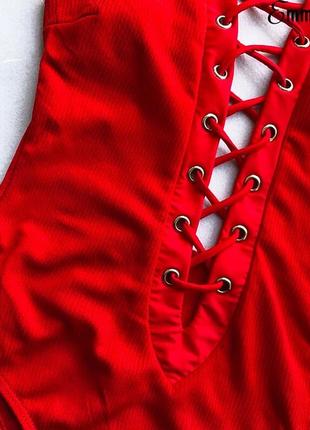 Суцільний спільний сдельный слитый сплошной яркий красный купальник шнуровка спинка чашки4 фото