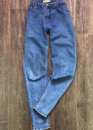 Джинсы skinny