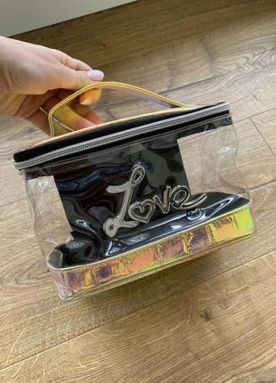 Прозора косметичка