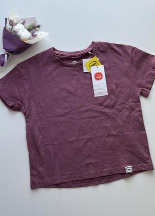 Майка на дівчинку