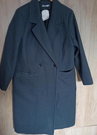 Весняне пальто трендового кольору 54-56 р