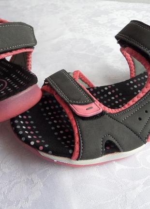 Босоножки helly  webber  оригинал размер 38-24,6 см