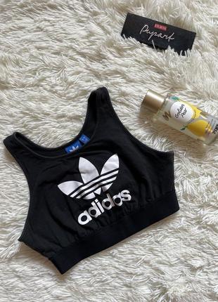 Топ adidas