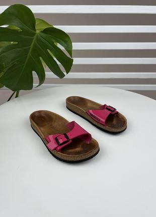 Оригінальні жіночі шльопанці birkenstock