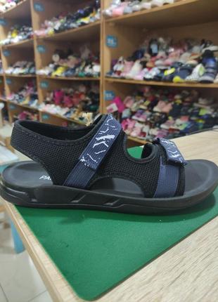 Босоніжки в спортивному стилі для хлопчиків - підлітків2 фото