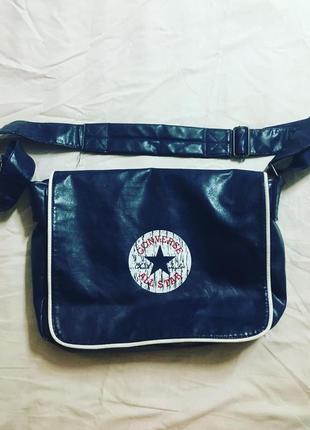 Сумка для ноутбука от converse в хорошем состоянии