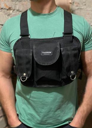 Нагрудна чоловіча сумка жилетка розвантаження міська сумка на груди броник зручна міцна чорного кольору