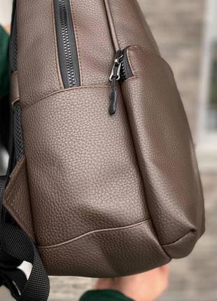 Коричневий рюкзак портфель екошкіра міський повсякденний holiday brown8 фото