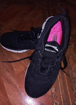 Кроссовки skechers2 фото