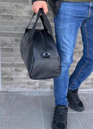 Спортивна сіра сумка чоловіча жіноча унісекс середнього розміру повсякденна міцна екошкіра стильна6 фото