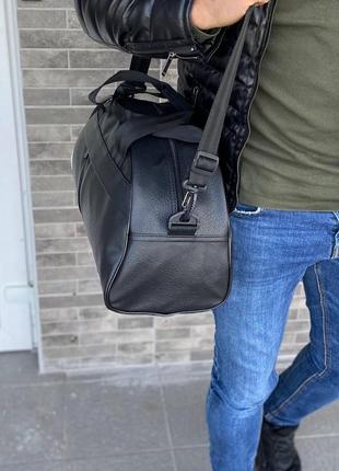 Спортивна сіра сумка чоловіча жіноча унісекс середнього розміру повсякденна міцна екошкіра стильна3 фото