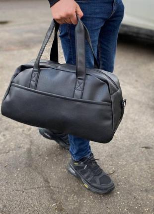 Повсякденна універсальна сумка через плече дорожня спортивна середнього розміру зручна невелика з екошкіри4 фото