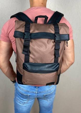 Рюкзак для путешествий и города коричневый мужской вместительный rolltop роллтоп коричневый цвет стильный1 фото