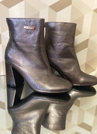 Ботильоны, ботники на каблуке