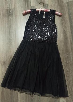 Праздничное платье для девочки