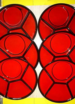 Тарелки красные кабаретницы керамические немецкие ручная работа