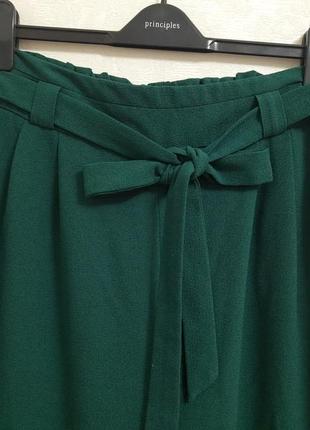 Укороченные свободные брюки кюлоты палаццо изумрудный цвет большой размер5 фото
