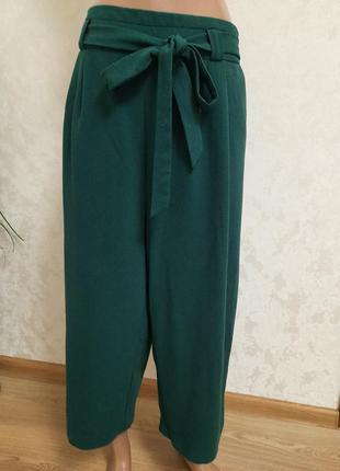 Укороченные свободные брюки кюлоты палаццо изумрудный цвет большой размер2 фото