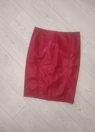 Юбка юбка кожзам красного цвета 46р1 фото