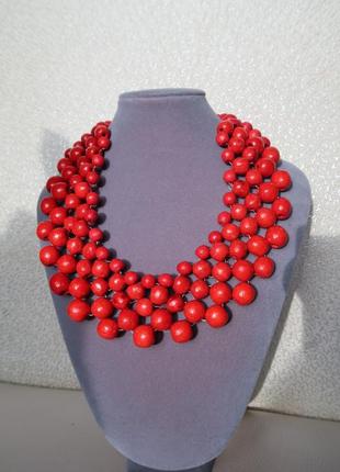 Буси-намисто на шию червоні дерев'яні2 фото