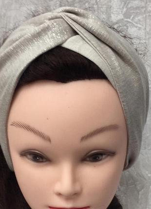 Повязка на голову серебристая натуральная